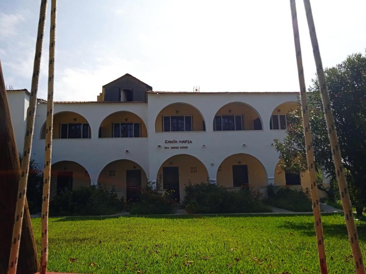 Santa Maria Hotel Vitaládes Exterior foto